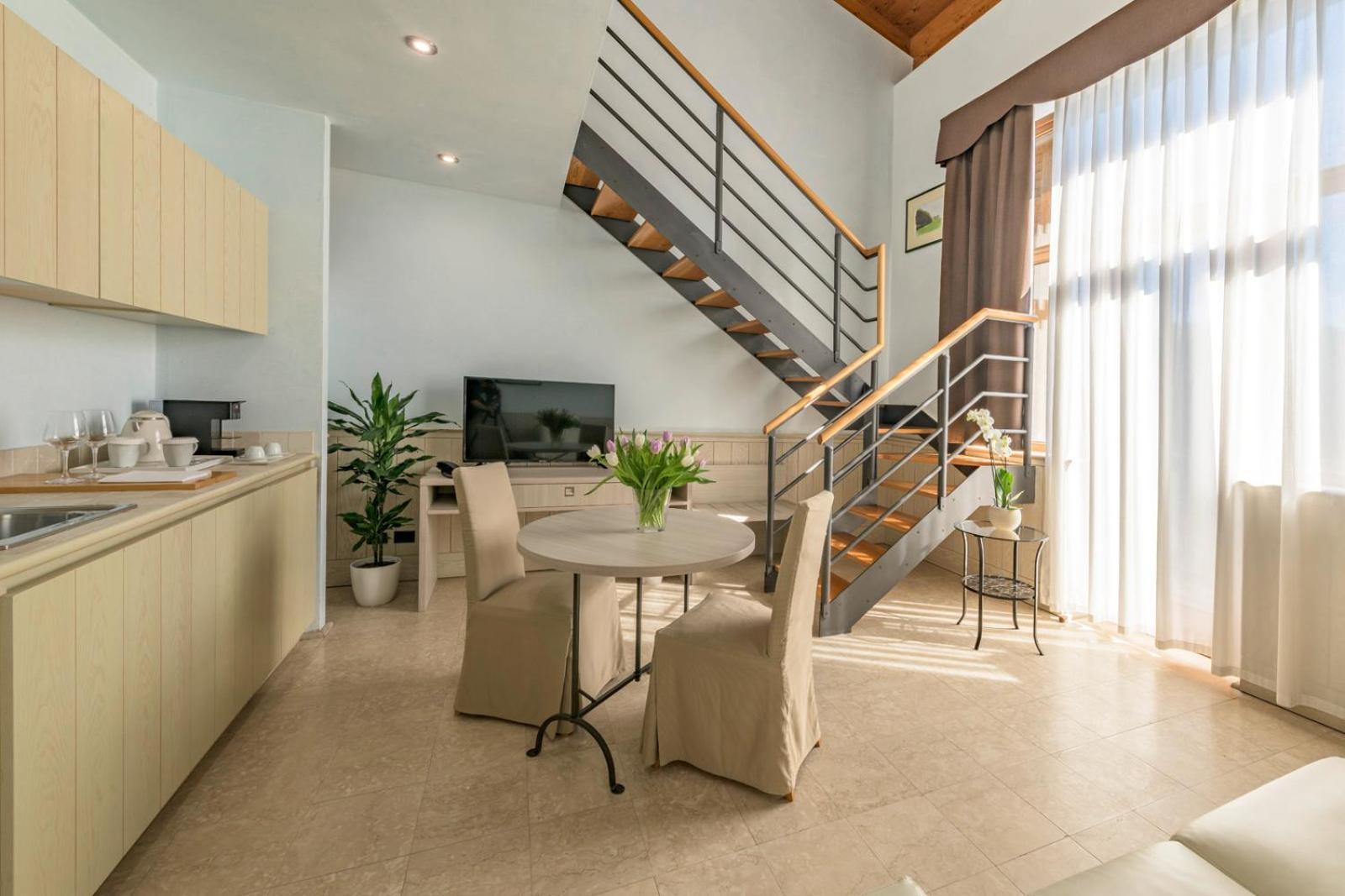 Hotel Golf Inn Lignano Sabbiadoro Bagian luar foto