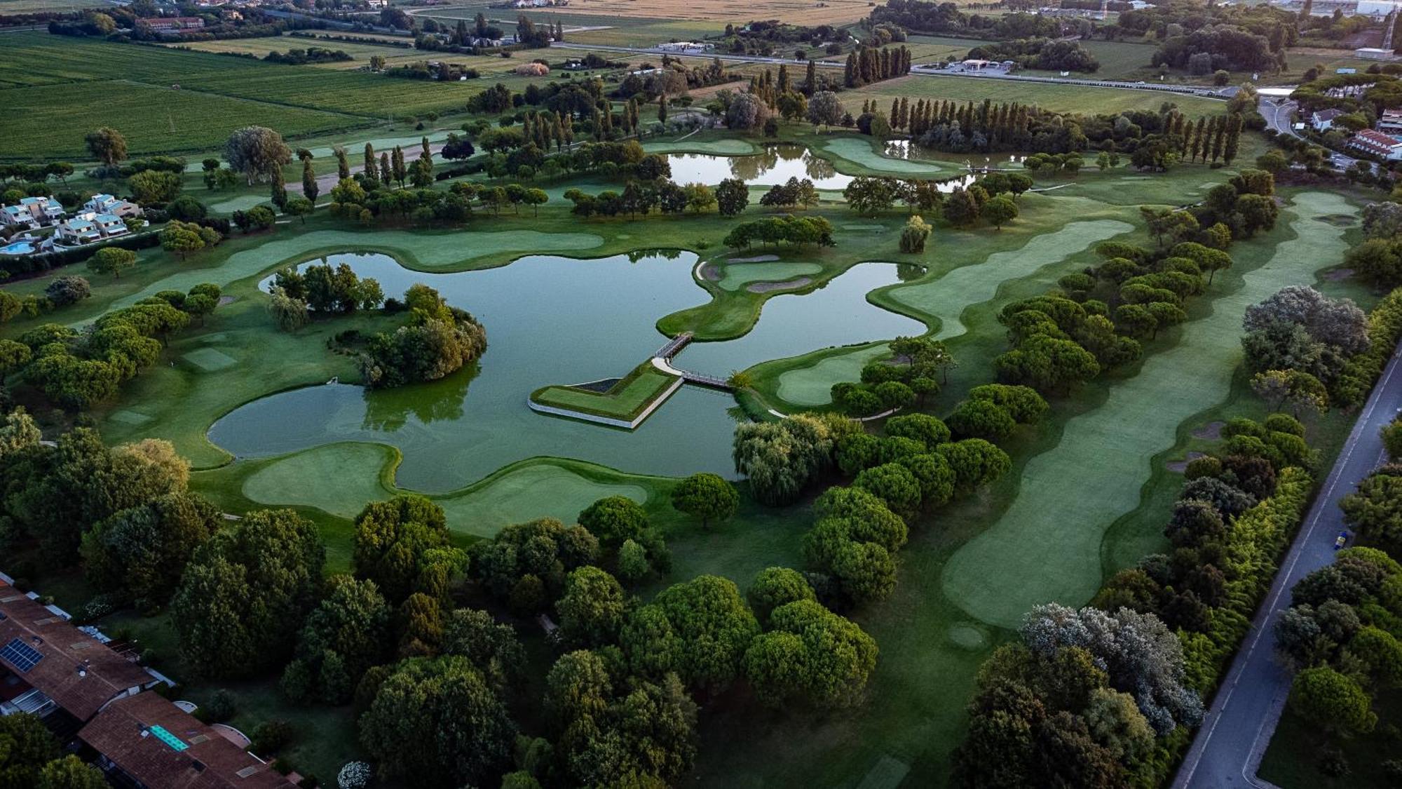 Hotel Golf Inn Lignano Sabbiadoro Bagian luar foto