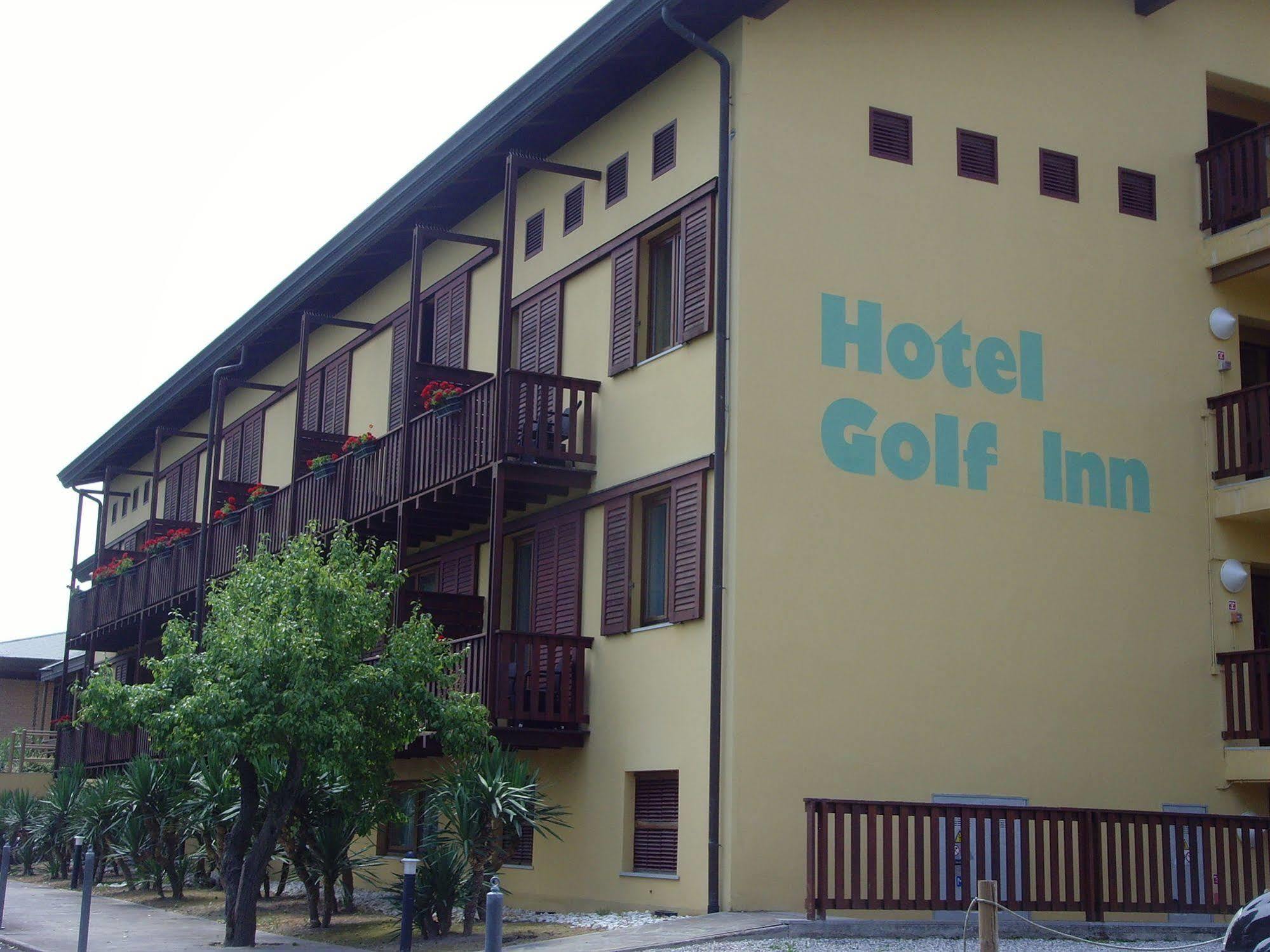 Hotel Golf Inn Lignano Sabbiadoro Bagian luar foto