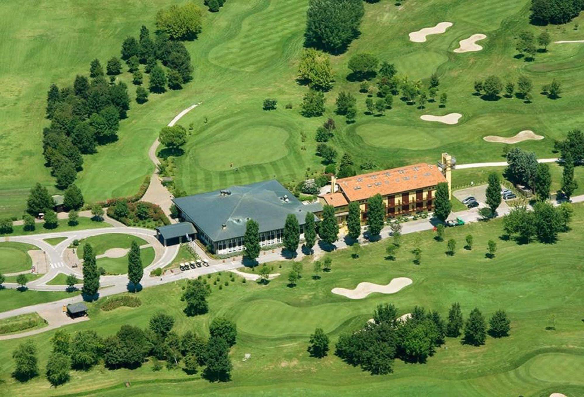 Hotel Golf Inn Lignano Sabbiadoro Bagian luar foto